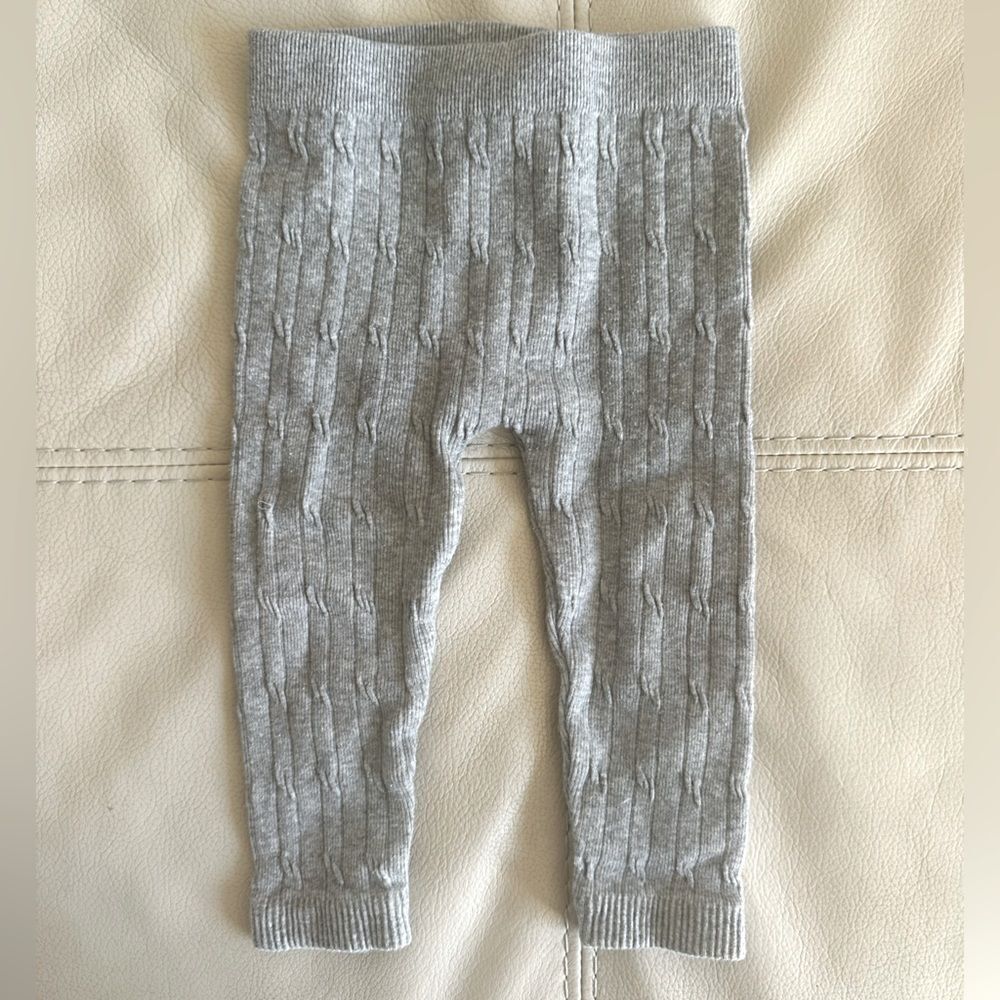 EMEM Gray Ribbed Baby Leggings || size 6-12 months